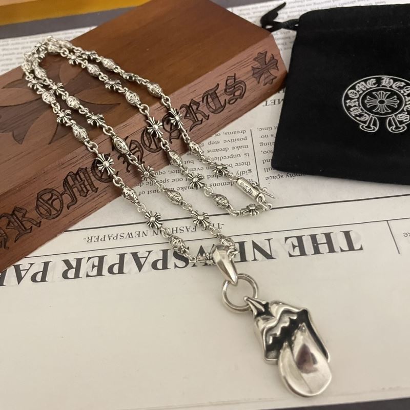 Ch**me He**ts necklaces